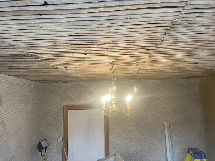 Lathe and lime plaster restoration Buckingham